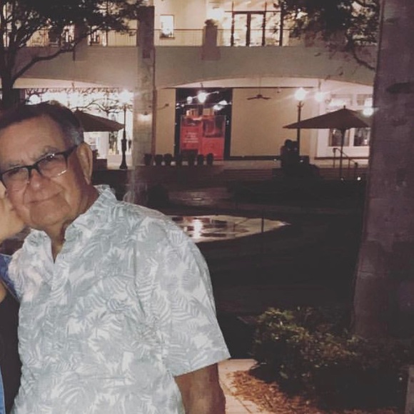 Meet your Posher, Hunter - Picture 1 of 1